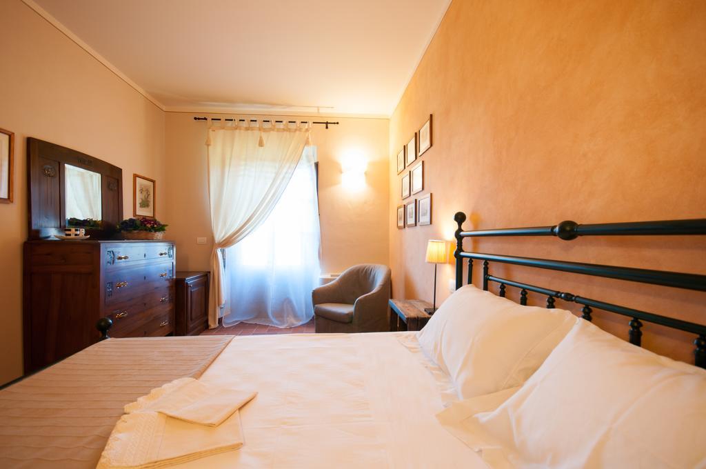 Agriturismo Borgo Tra Gli Olivi Castiglion Fiorentino Chambre photo