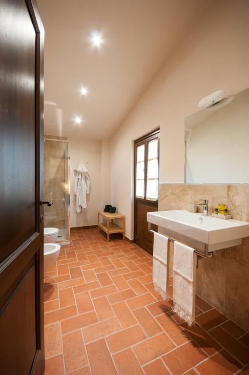 Agriturismo Borgo Tra Gli Olivi Castiglion Fiorentino Extérieur photo