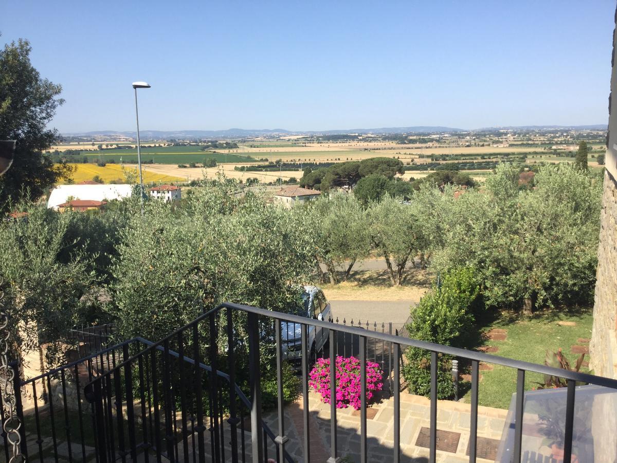 Agriturismo Borgo Tra Gli Olivi Castiglion Fiorentino Extérieur photo