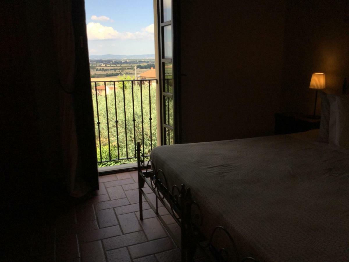 Agriturismo Borgo Tra Gli Olivi Castiglion Fiorentino Extérieur photo